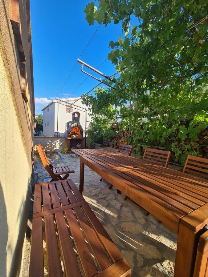 Apartman ˝Abaza˝ Vir Exterior photo
